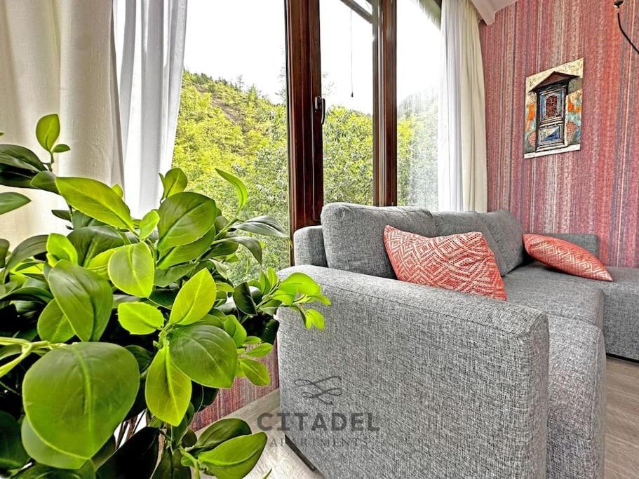 Apartments Тбилиси Екстериор снимка