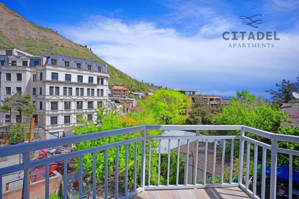 Apartments Тбилиси Екстериор снимка