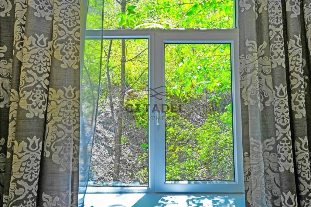 Apartments Тбилиси Екстериор снимка